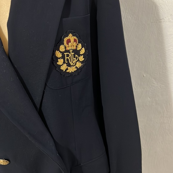 Vintage Ralph Lauren double breasted blazer. Navy - Picture 2 of 10